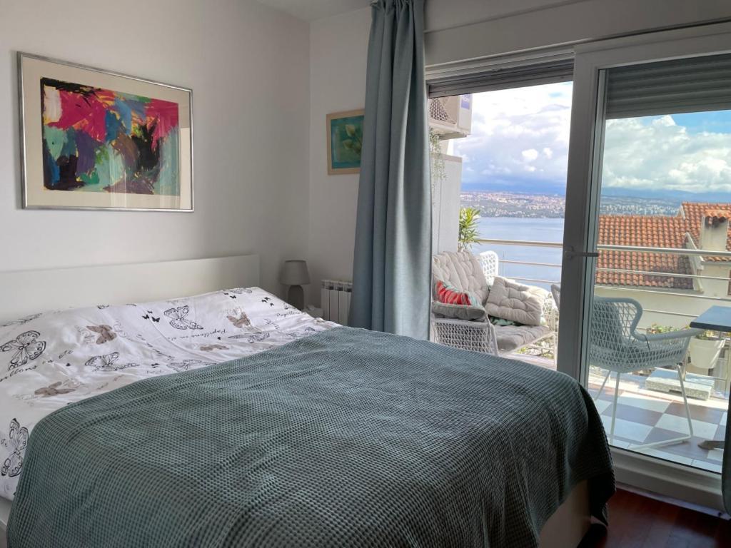 Old Lady Opatija Lägenhet Exteriör bild